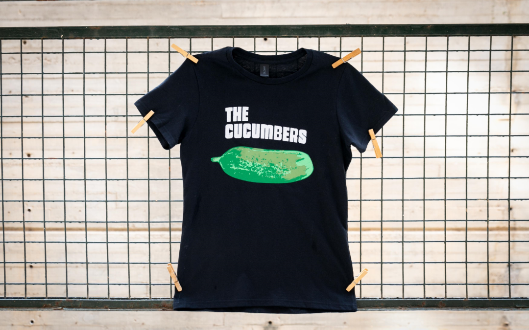 ¡Ya tenemos camisetas, pepinillo!